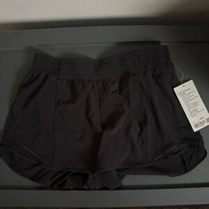 Lululemon 4” High Rise Hotty Hot Shorts